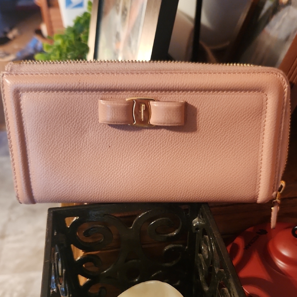 Salvatore Ferragamo Blush Pink Bow Wallet